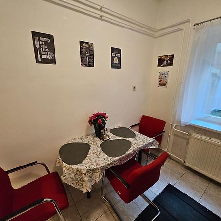 Pet Friendly 2Bdr Apartment Будапеща Екстериор снимка