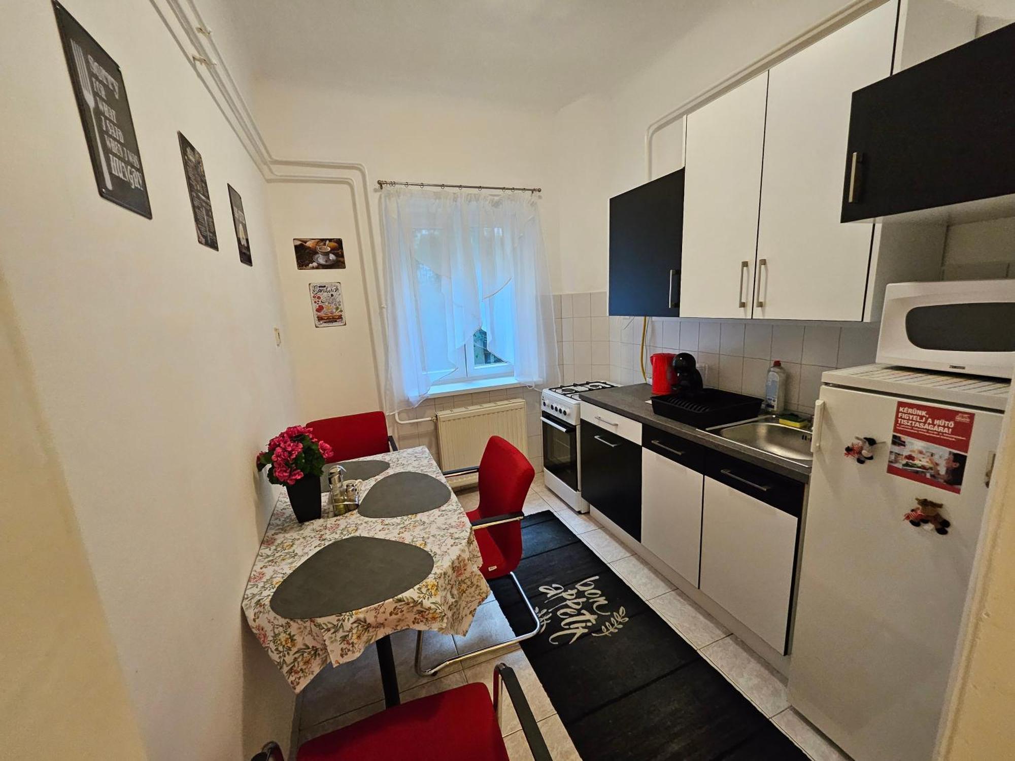 Pet Friendly 2Bdr Apartment Будапеща Екстериор снимка